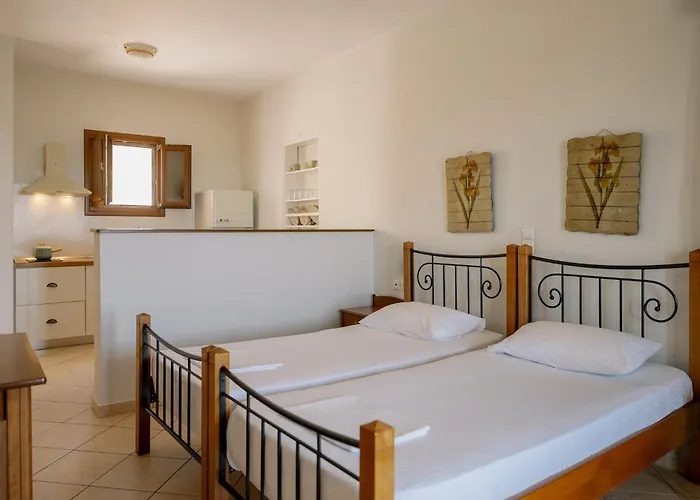 Pothiti Studios * Donoussa