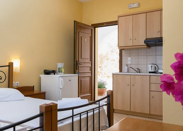 Pothiti Studios Donoussa